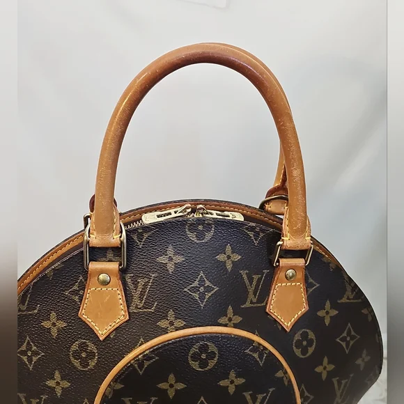 🔥😍Beautiful Condition😍🔥 Louis Vuitton Monogram Handbag - Picture 13 of 17